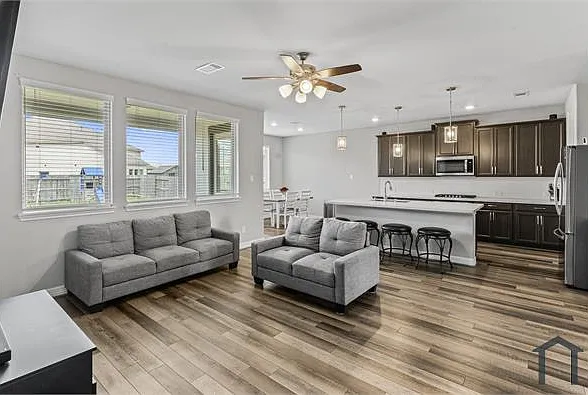 15647 Baronial Castle Dr