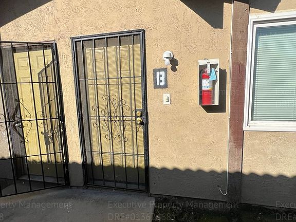 2nd image of 1405 Pacific St APT B