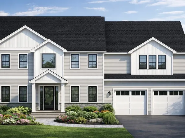 214 Walnut Plain Rd, Rochester, MA 02770