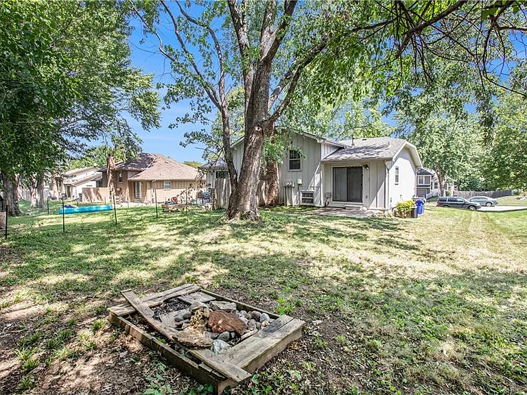 12820 S Blackfoot Dr — Photo 25