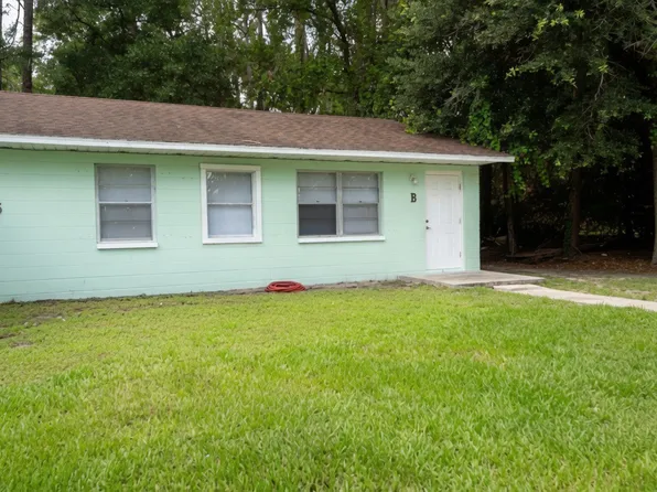 126 NE 40th Ln #B, Gainesville, FL 32609