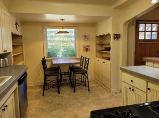 743 NW Harmon Blvd, Bend, OR 97703
