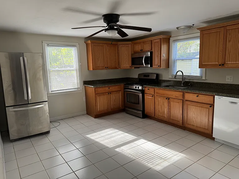 75 Parkway Ave #1 — Photo 3