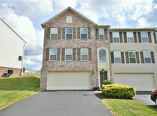 97 Kensington Dr, Pittsburgh, PA