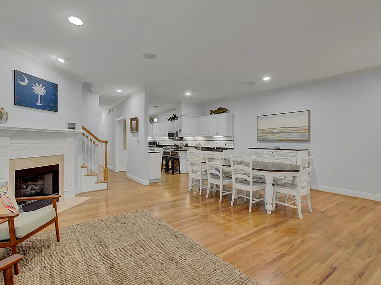 7 Yacht Harbor Ct — Photo 11