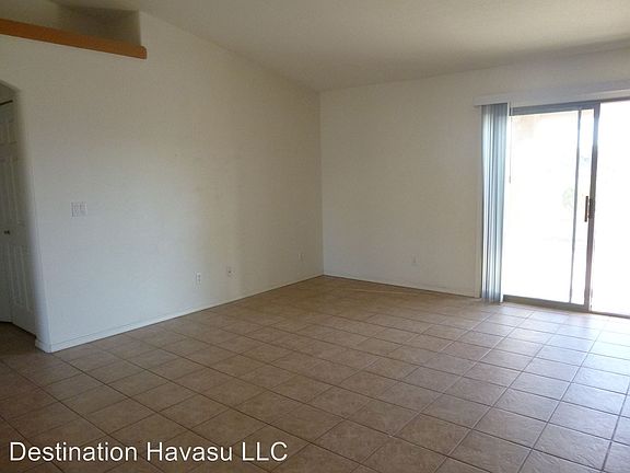 2nd image of 4010 Blackhawk Dr