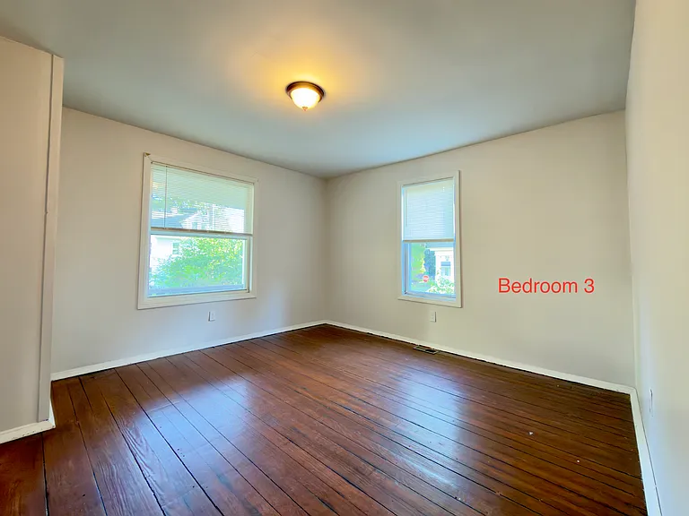 37 Abbott St — Photo 4