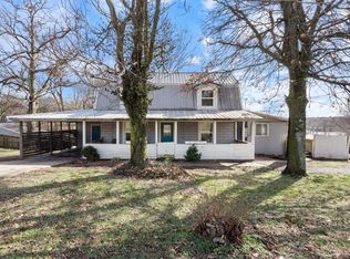 389 E Roller Ave, Decatur, AR 72722