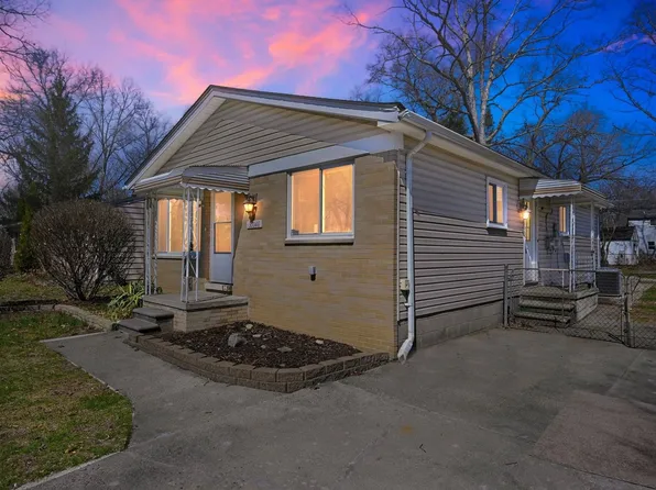 35046 Rosslyn St, Westland, MI 48185