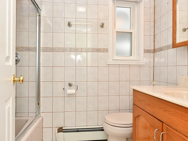 26 Charles St #1 — Photo 21