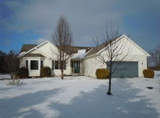6975 Talbot Dr, Almont, MI 48003