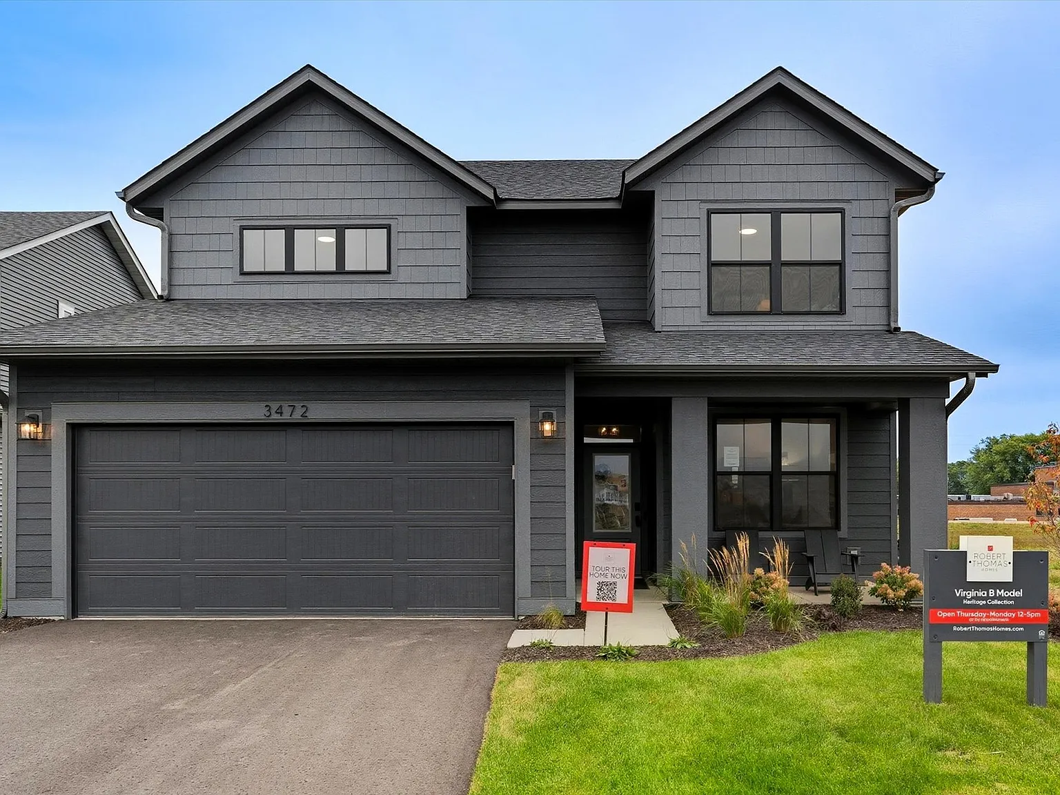 4 bed, 2.5 bath, 2022 sqft, $4,000 — Photo 1
