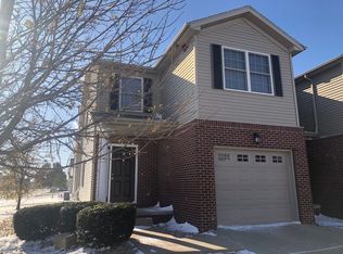 1110 Ekstam Dr APT 1, Bloomington, IL 61704