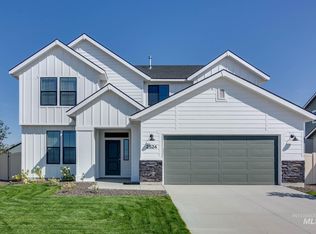 6985 W Grand Rapids Dr, Meridian, ID 83646