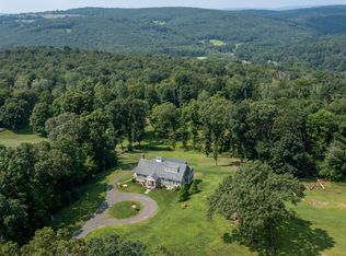 21 Hemlock Rd, Roxbury, CT 06783