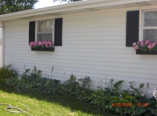 305 Impala Dr, Mascoutah, IL