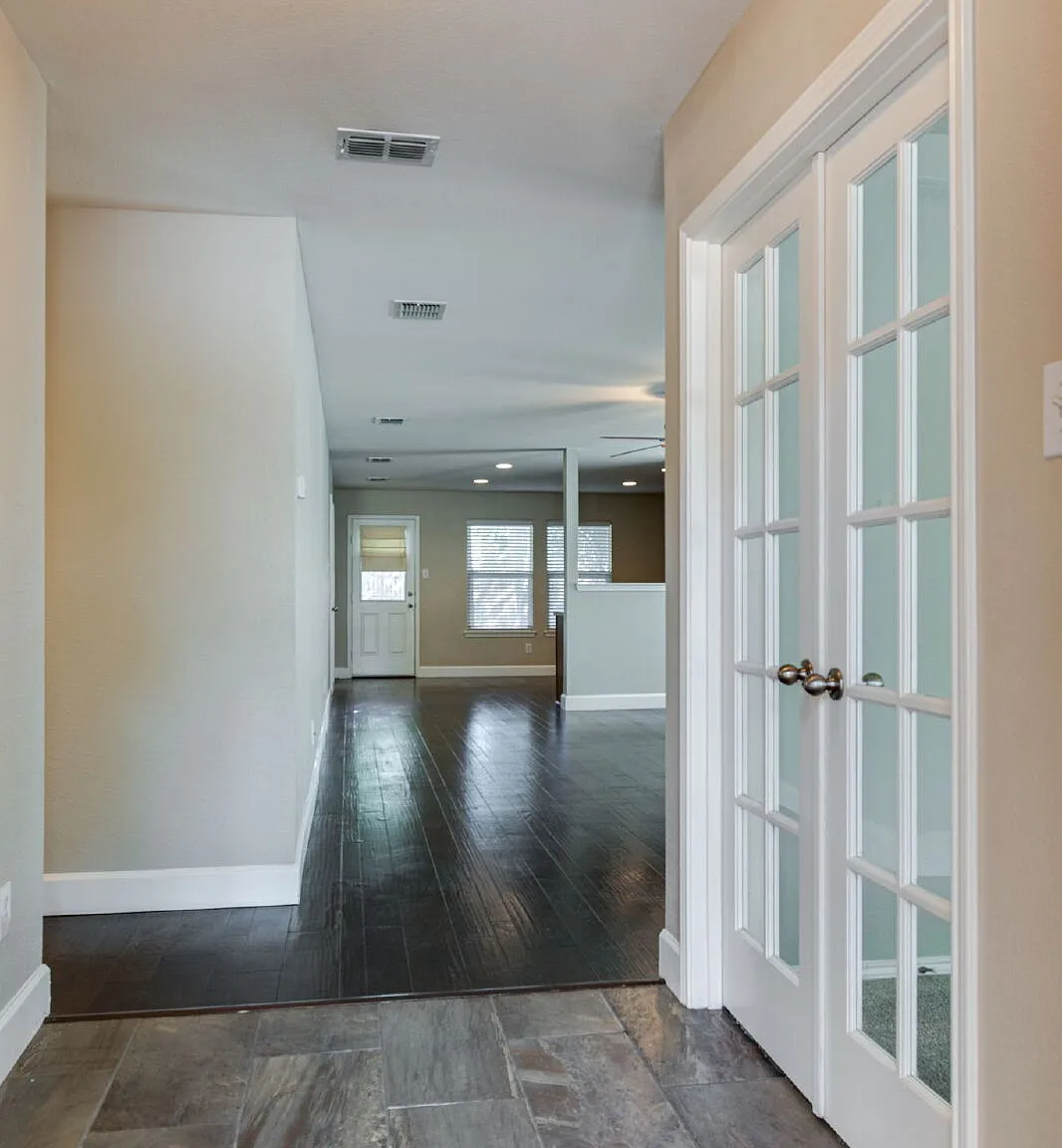 3 bed, 2.0 bath, 1647 sqft, $1,850 — Photo 4