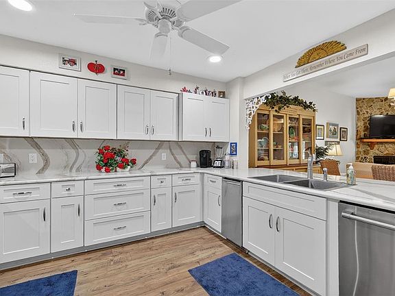 5th image of 913 BELLE OAK DRIVE #0