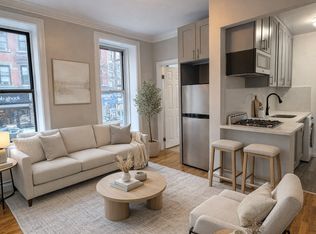 181 Havemeyer St #2M, Brooklyn, NY 11211