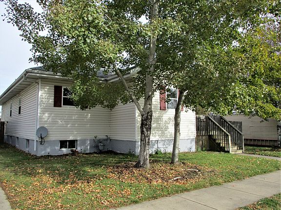 2nd image of 749 Grant Ave