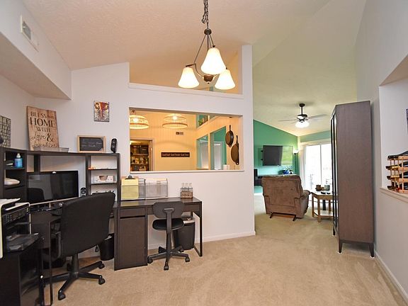 4th image of 251 Doublegate Dr APT E