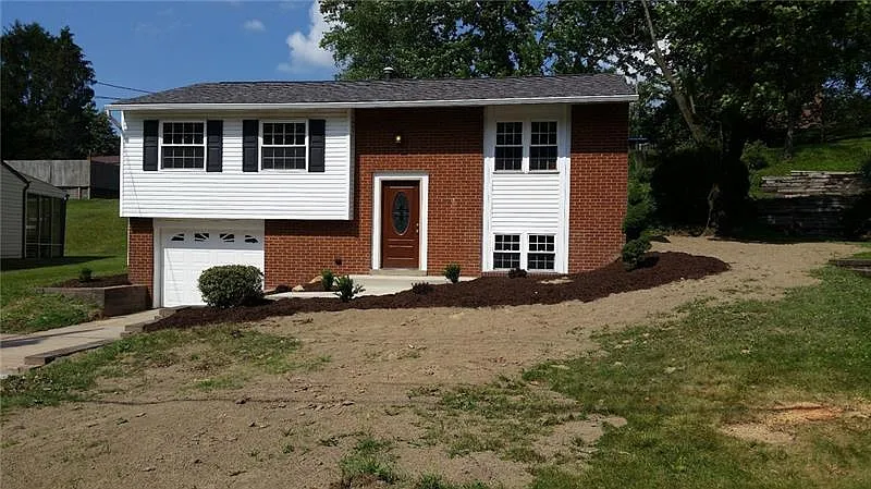 218 Great Smokey Dr photo 1