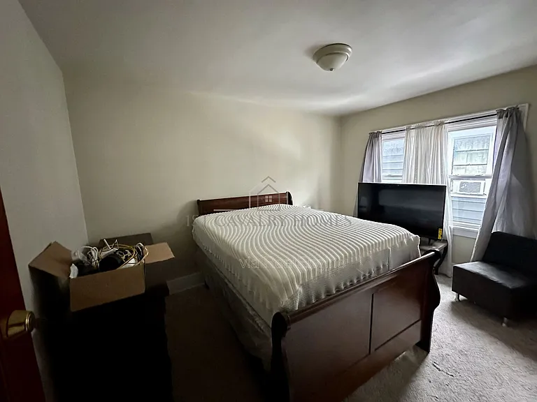 783 E Exchange St #2 — Photo 10