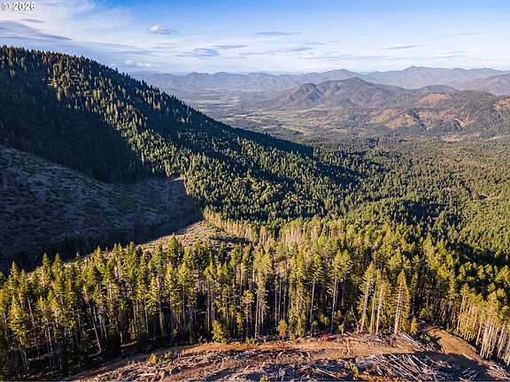 3rd image of Rock Creek Rd