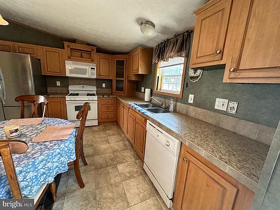 5th image of 35390 Heron Rd