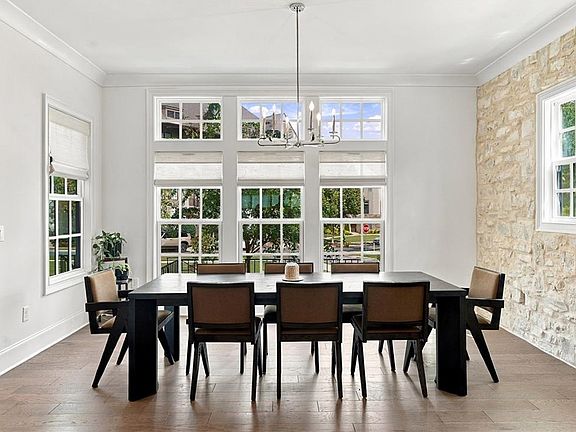 3rd image of 6742 Encore Blvd