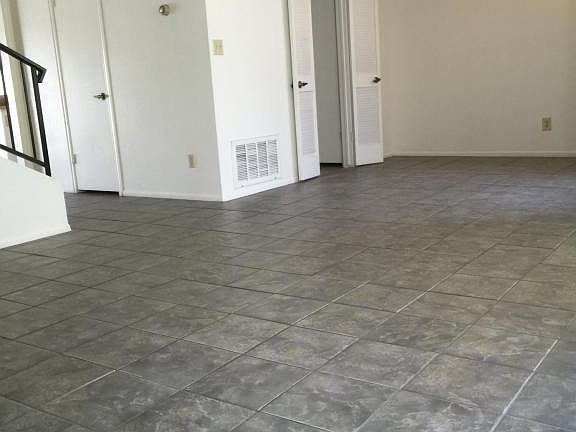 5th image of 2522 W Eugie Ave