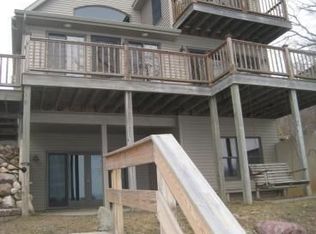 58432 E Clear Lake Rd, Three Rivers, MI 49093