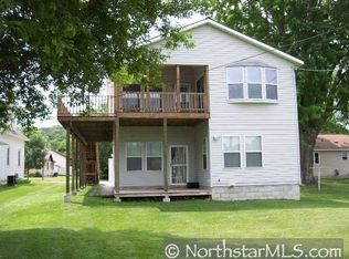207 N 4th St, Henderson, MN 56044