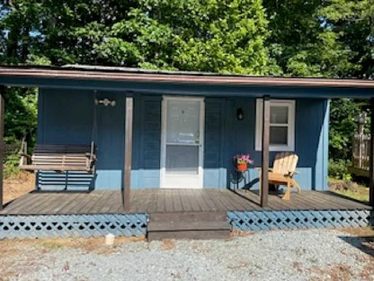 91 Buffalo Creek Rd #B — Photo 1