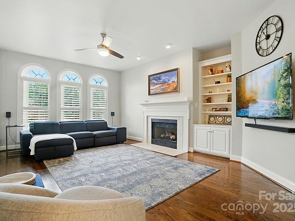 2nd image of 4312 Beech Wood Ct