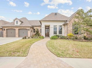 119 Snapping Ln, Broussard, LA 70518