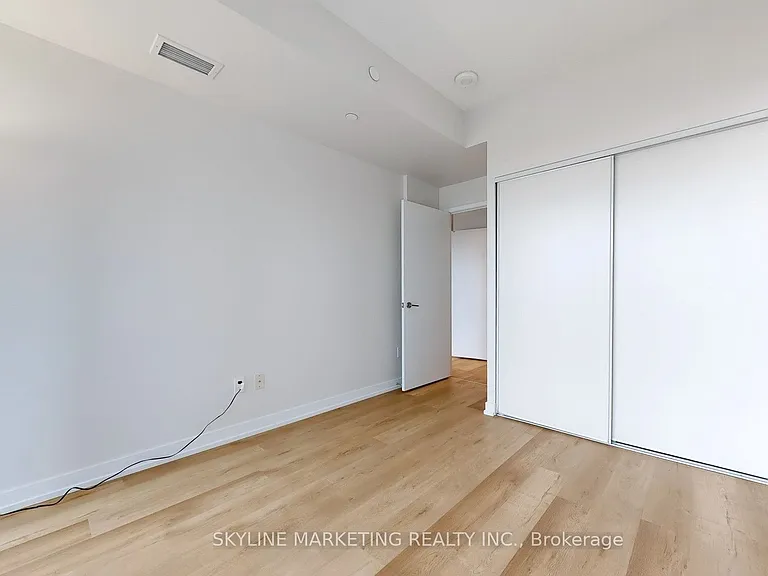 115 McMahon Dr #1908 — Photo 29