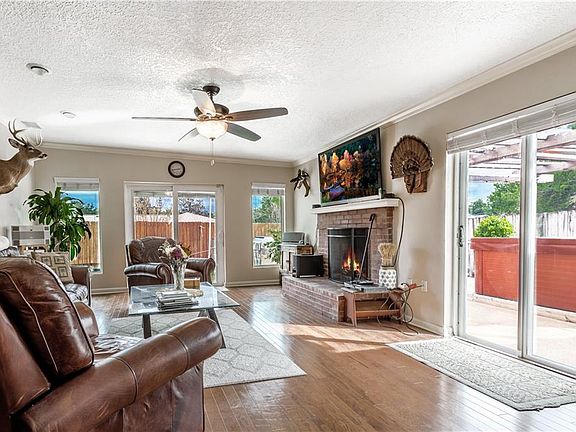 4th image of 4511 Katie Ln