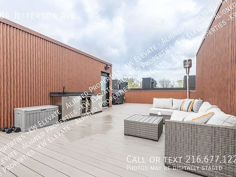 404 Jefferson Ave — Photo 4