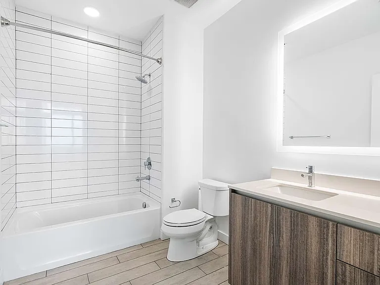 Cortland Midtown Miami — Photo 23
