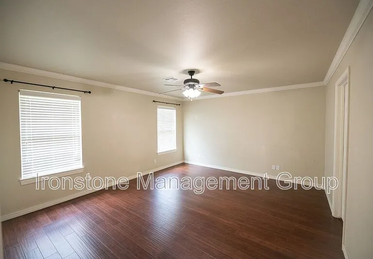 120 W Dogwood St — Photo 15
