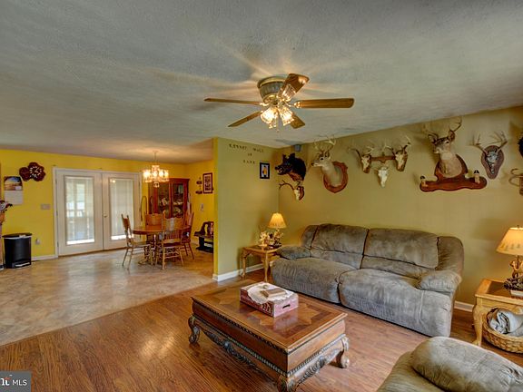 4th image of 626 Fawn Dr