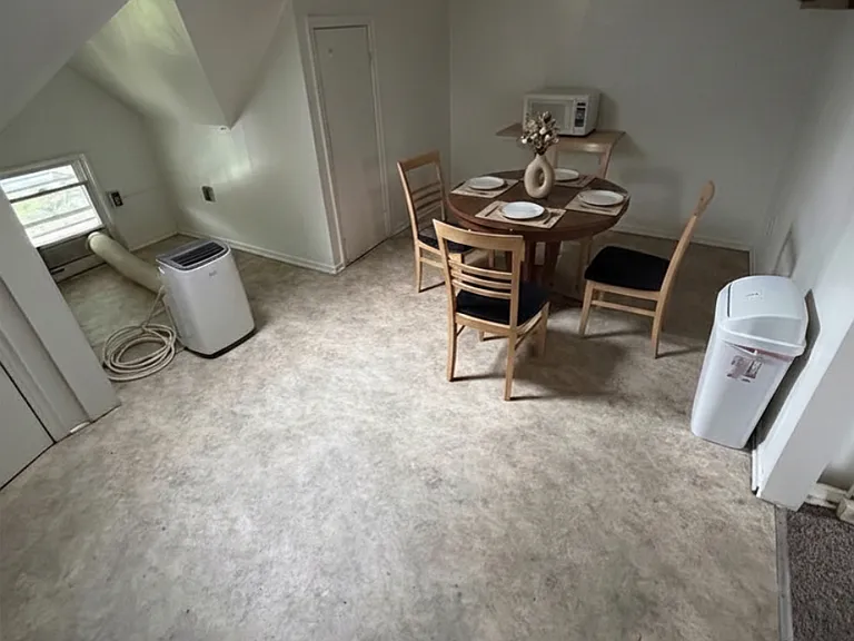 604 Emmet St #6 — Photo 5