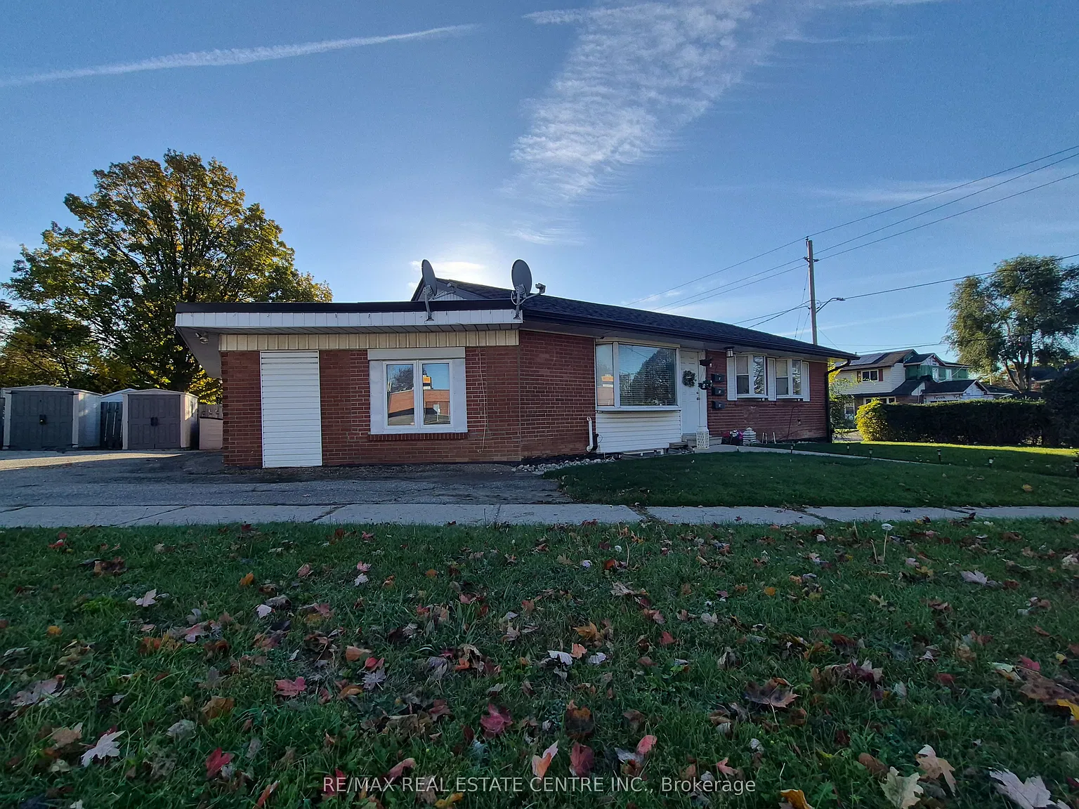 2 bed, $2,300 — Photo 1