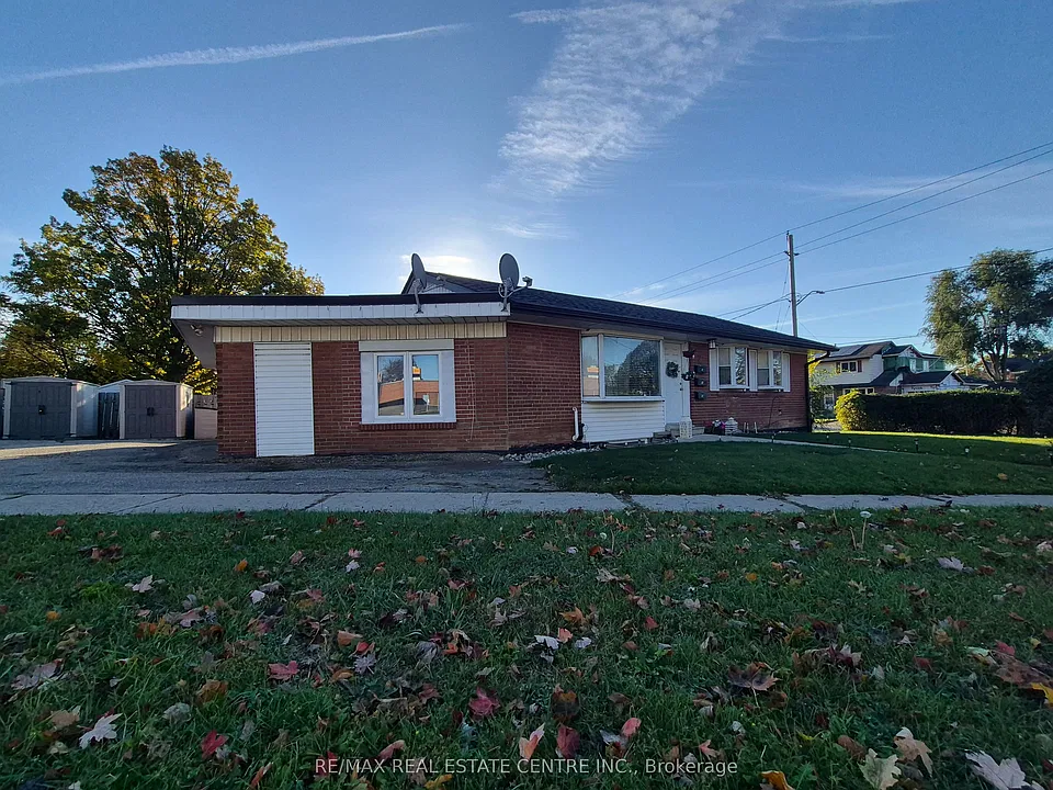 7 Rexway Dr