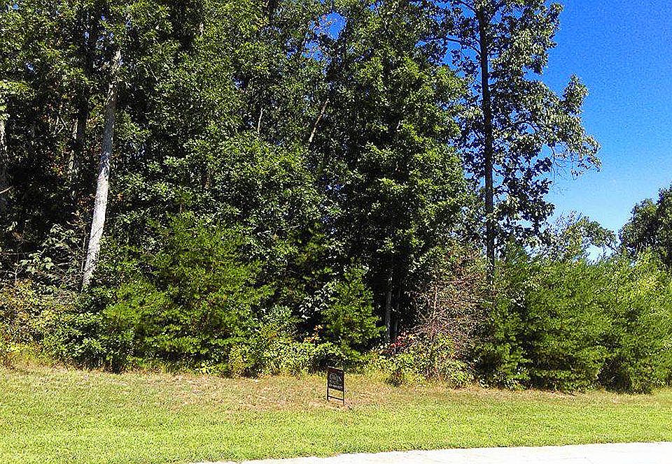 1st image of 214 Riverview Dr