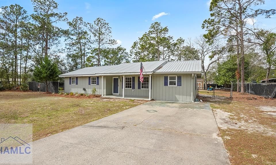 1st image of 766 Oak Villa Dr