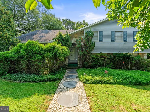 221 Marco Rd, Elkins Park, PA 19027