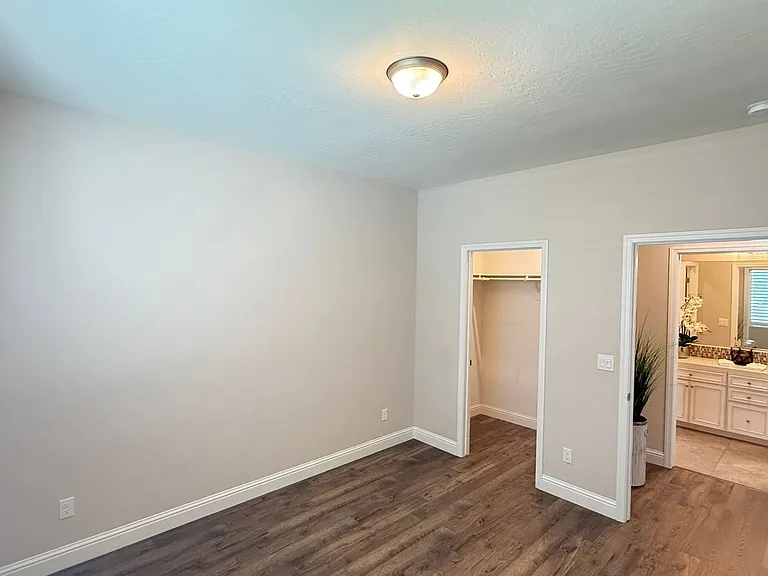 1821 W Corvina Ave — Photo 26