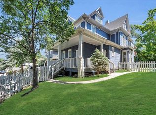 2745 Holmes St, Kansas City, MO 64109